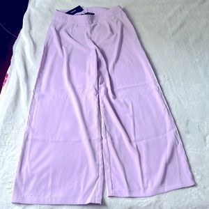 NWT! Woman’s Vero Moda High waisted dress pants size lg